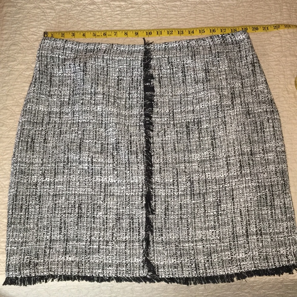 New York & Company tweed skirt size 18 NWT